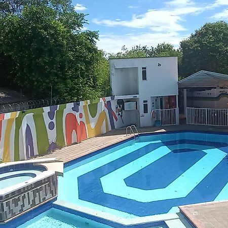 Villa Alejandra Girardot Esterno foto