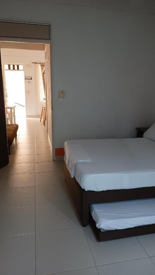 Villa Alejandra Girardot Esterno foto