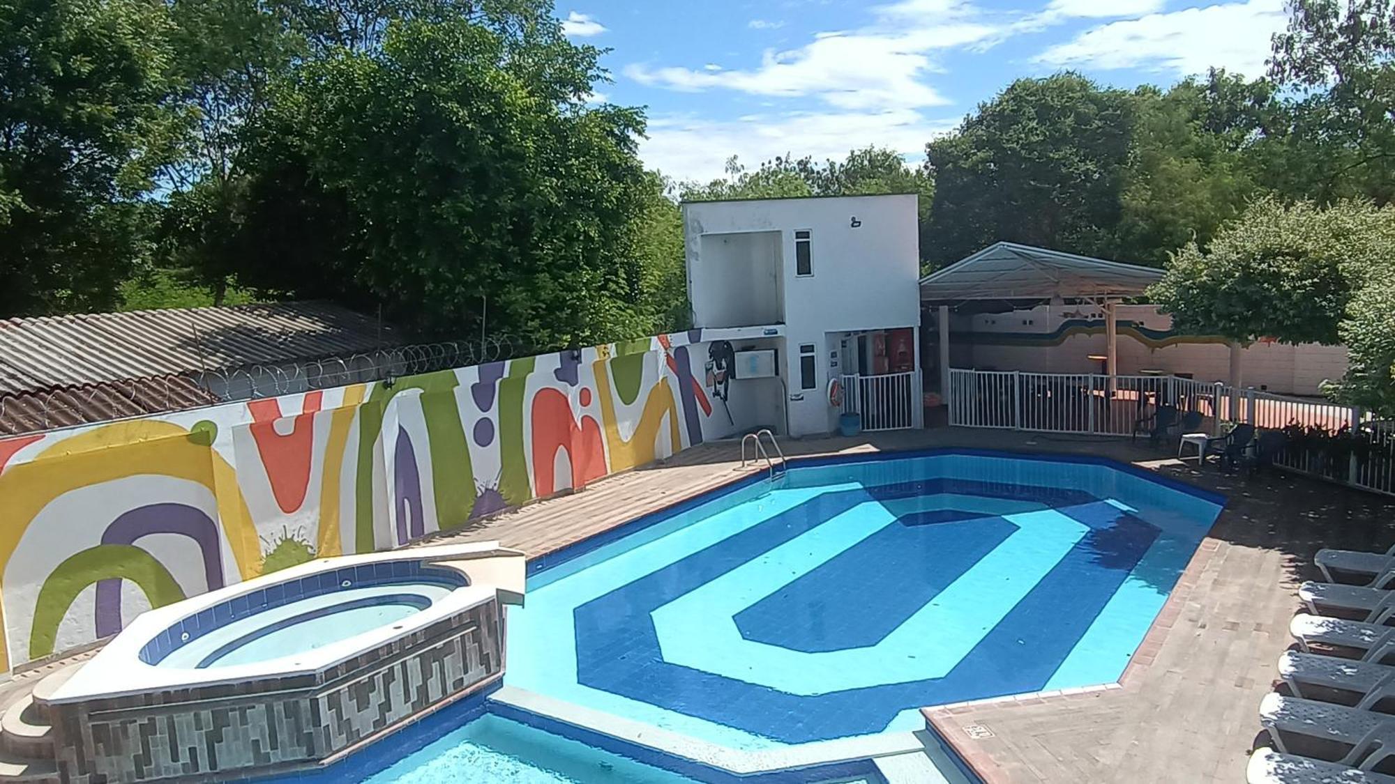 Villa Alejandra Girardot Esterno foto